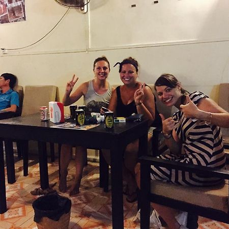 The Happy House Hostel Phnom Pen Exterior foto