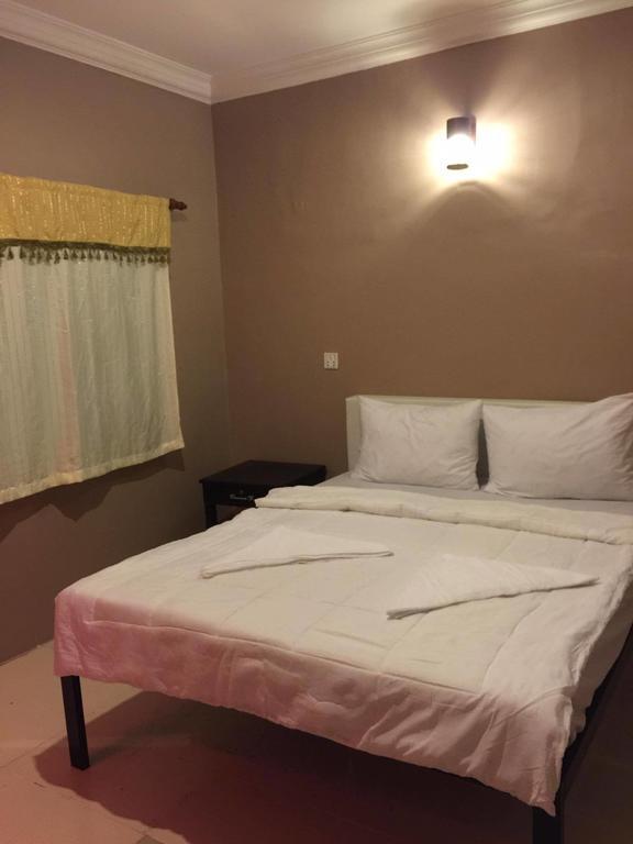The Happy House Hostel Phnom Pen Cameră foto