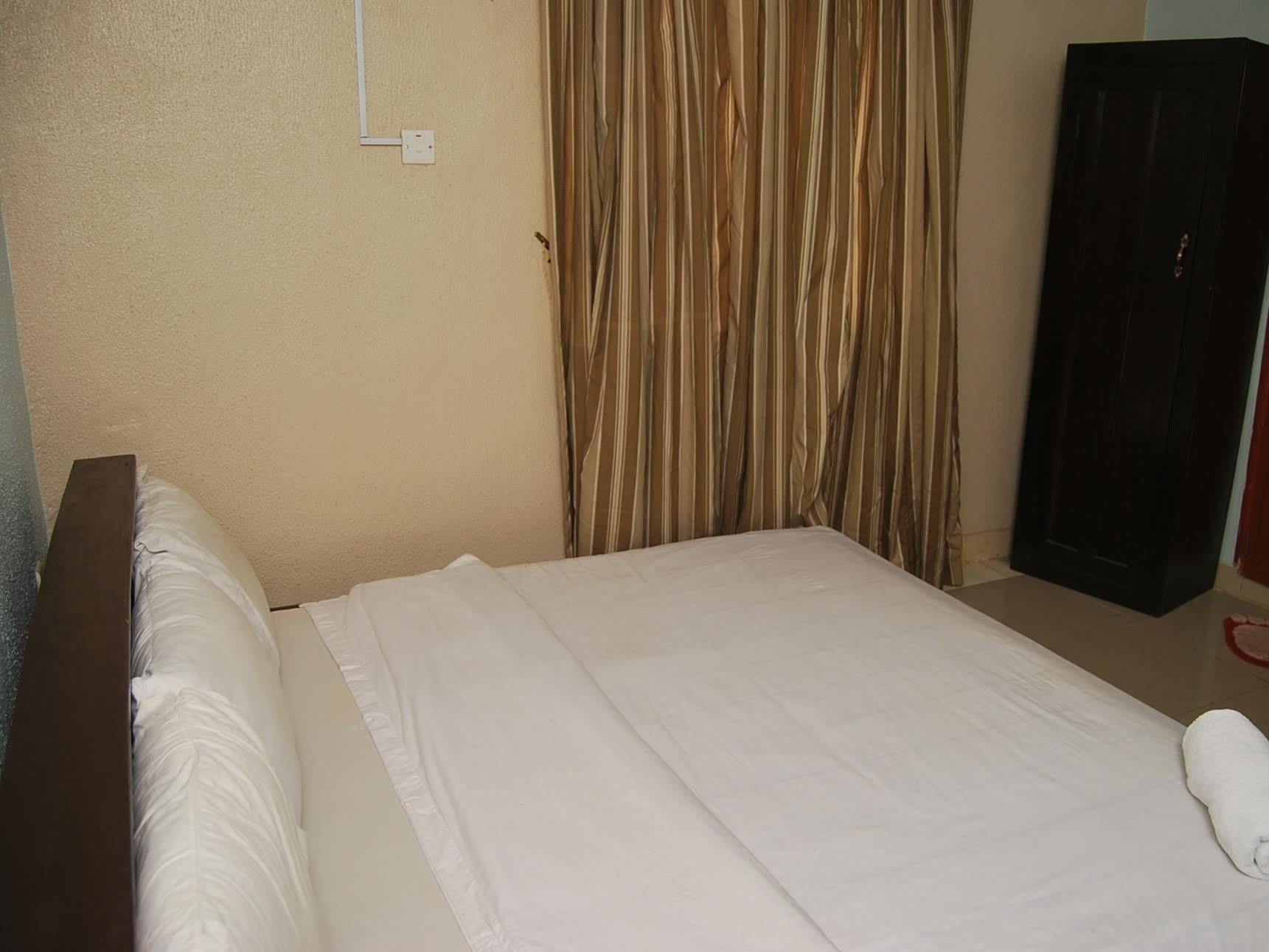 The Happy House Hostel Phnom Pen Exterior foto